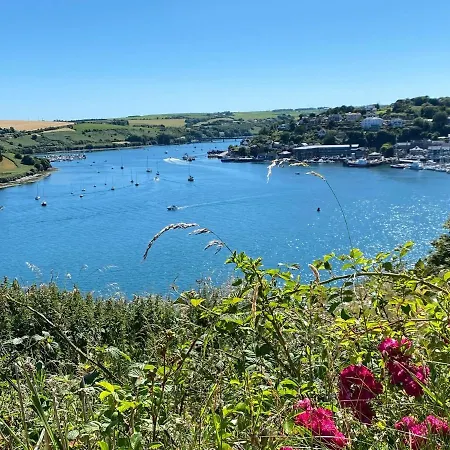 The Glen House * Kinsale