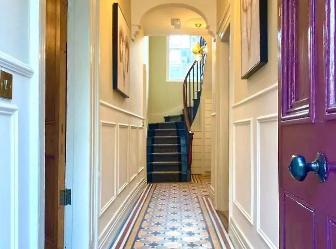 The Glen House * Кинсэйл