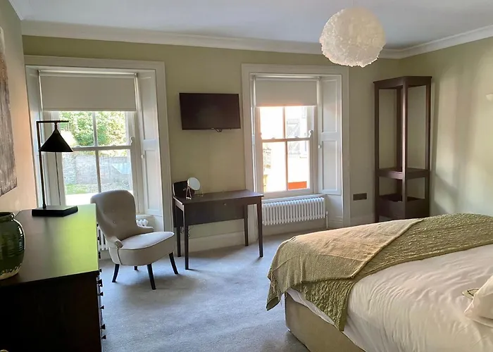 The Glen House * Kinsale