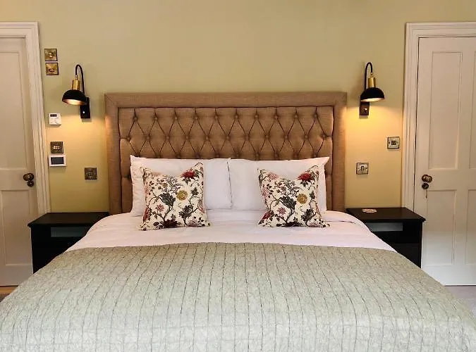 The Glen House Дом отдыха Кинсэйл