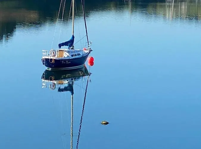 The Glen House Дом отдыха *